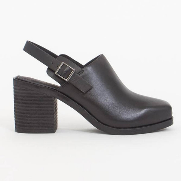 INTENTIONALLY BLANK Shoes - Intentionally Blank Honcho Mule